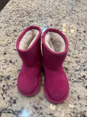 Koolaburra Kids Magenta Suede Plush-Lined Boots